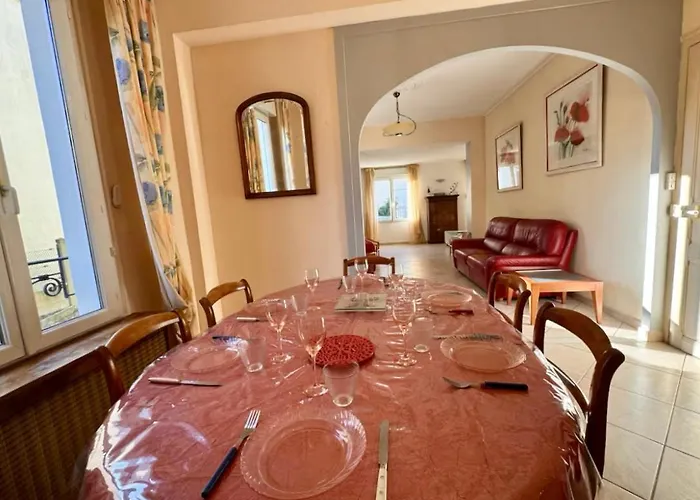 Apartmán Le Coquelicot - Centre - 8 Personnes - Parking *