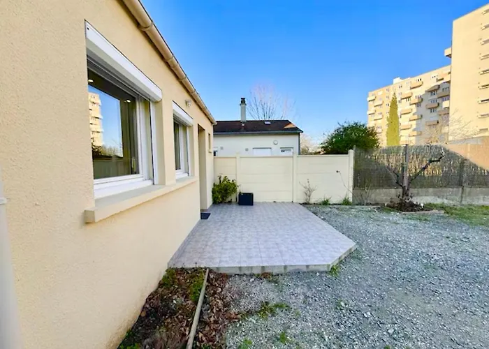 Le Coquelicot - Centre - 8 Personnes - Parking Le Mans